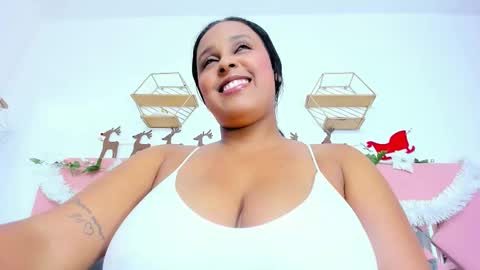 Nahomy online show from 12.21.25