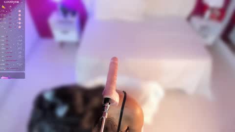 Snapshot of nahomyroberts chatting on 02.25.25 Nahomy Roberts online show from 02.25.25