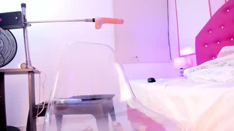 Snapshot of nahomyroberts chatting on 03.09.25 Nahomy Roberts online show from 03.09.25