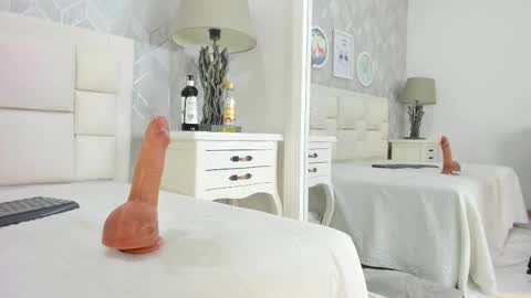 naia_cox online show from 03.27.26