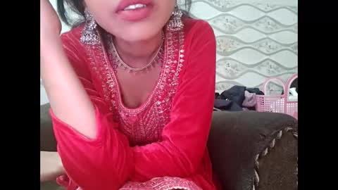 Snapshot of naina00123 chatting on 01.14.25 Naina online show from 01.14.25