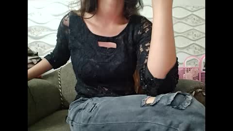 Snapshot of naina00123 chatting on 02.23.25 Naina online show from 02.23.25