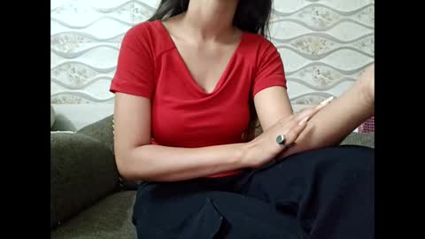 Snapshot of naina00123 chatting on 03.12.25 Naina online show from 03.12.25