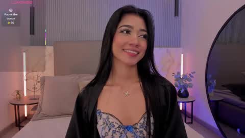 Naisha Ford online show from 09.10.25