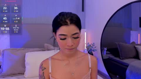 Naisha Ford online show from 09.17.25