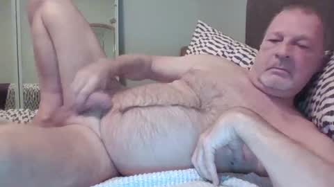 Naked4Ladies online show from 12.19.25