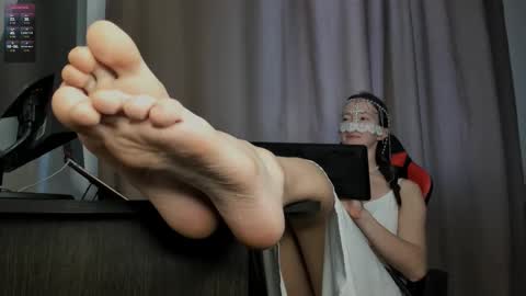 Snapshot of naked_psychologist chatting on 10.01.25 Asy no face online show from 10.01.25