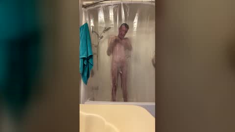 Snapshot of nakedhandymanaz chatting on 05.17.26 nakedhandymanaz online show from 05.17.26