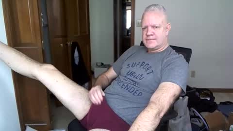 Snapshot of nakedilmale chatting on 03.12.26 Tip 100 for my full real name online show from 03.12.26