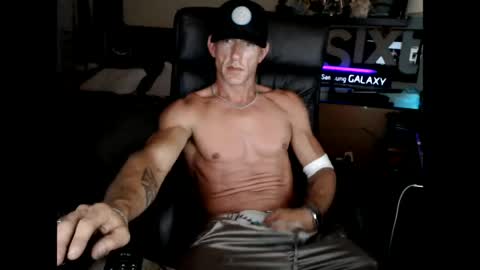 Snapshot of nakedoutsdeurwndw chatting on 05.06.26 nakedoutsdeurwndw online show from 05.06.26