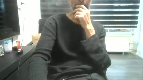 Snapshot of nakedxxxman chatting on 01.02.25 nakedxxxman online show from 01.02.25