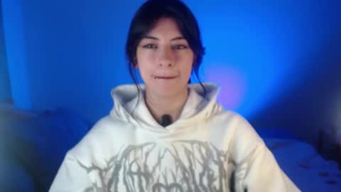 nala_saphir online show from 11.21.25