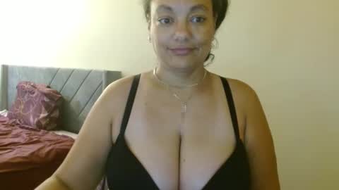 Nala Thickk online show from 12.15.24