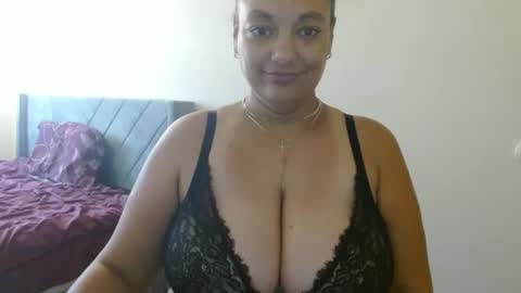 Nala Thickk online show from 12.20.24