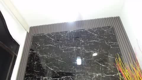 NALAROY online show from 01.15.25