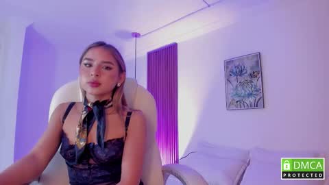 Snapshot of nallahh_ chatting on 10.10.25 Nallah online show from 10.10.25