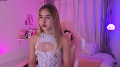 Snapshot of nallahh_ chatting on 11.11.25 Nallah online show from 11.11.25