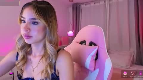 Snapshot of nallahh_ chatting on 11.12.25 Nallah online show from 11.12.25