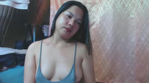 Snapshot of nami0784 chatting on 01.31.25 IamYourSafeHaven online show from 01.31.25