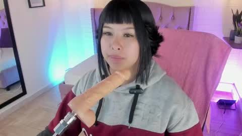 namiko_park online show from 01.11.25