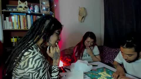 Val  online show from 10.08.25