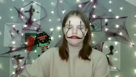 Nana online show from 10.21.25