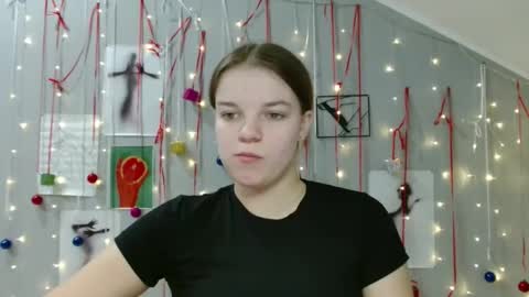 Nana online show from 12.04.25