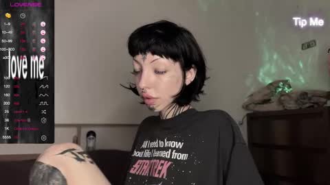 Nana online show from 12.18.24