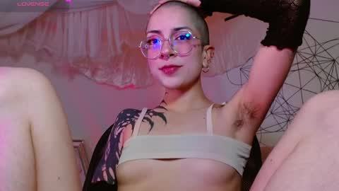 Alma  Maria online show from 02.13.25