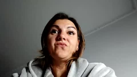 Snapshot of nancy_allia chatting on 10.10.25 Nancy online show from 10.10.25