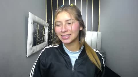 Snapshot of nancy_blonde chatting on 04.29.26 nancy blonde online show from 04.29.26