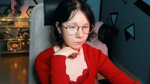 Snapshot of nancymartinez chatting on 10.01.25 nancymartinez online show from 10.01.25