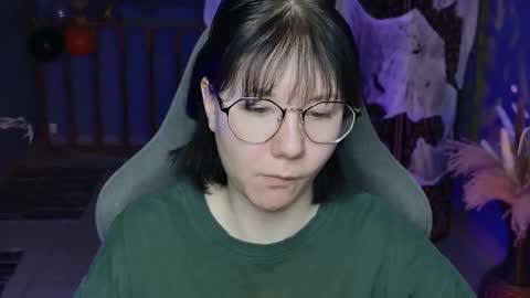 Snapshot of nancymartinez chatting on 10.23.25 nancymartinez online show from 10.23.25