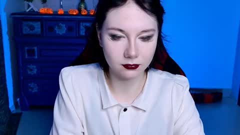 Snapshot of nancymartinez chatting on 10.31.25 nancymartinez online show from 10.31.25