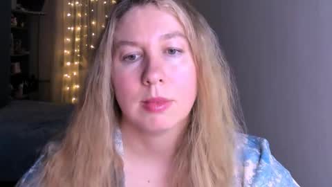 Nancy online show from 04.05.26