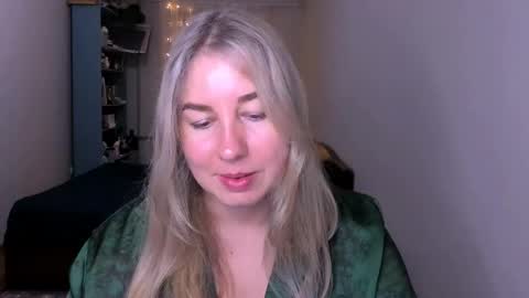 Nancy online show from 04.17.26