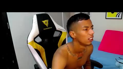 Snapshot of nando_col chatting on 10.22.25 nando_col online show from 10.22.25