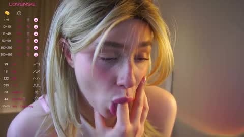 Snapshot of nani_bunny chatting on 02.20.26 Nani online show from 02.20.26