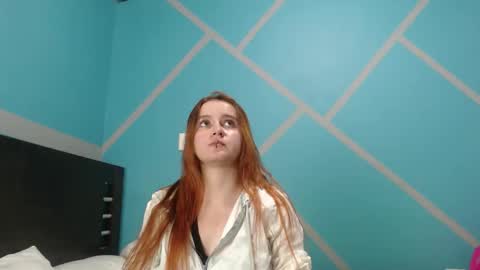 Snapshot of nanna_and_balder2 chatting on 11.02.25 nanna_and_balder2 online show from 11.02.25