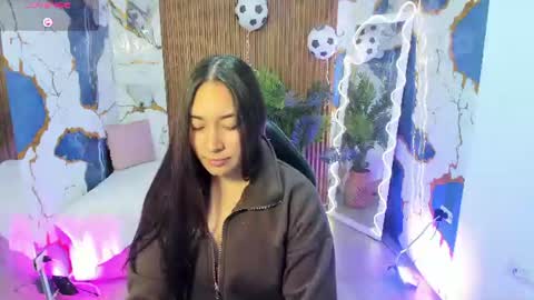 Snapshot of nanni_tay chatting on 07.12.26 Nanni online show from 07.12.26