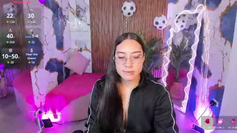 Snapshot of nanni_tay chatting on 07.17.26 Nanni online show from 07.17.26