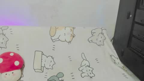 Snapshot of naoko_uwu chatting on 04.30.26 Naoko online show from 04.30.26