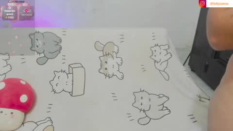 Snapshot of naoko_uwu chatting on 05.26.26 Naoko online show from 05.26.26