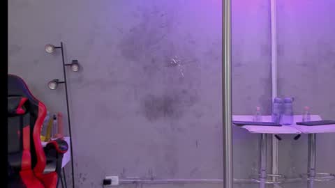 Snapshot of naomi__blair chatting on 02.20.26 Naomi Blair online show from 02.20.26