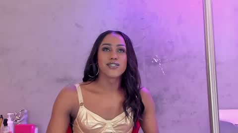 Naomi Blair online show from 06.13.26