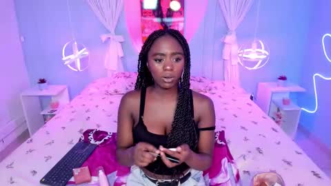 Snapshot of naomi_campell chatting on 02.18.26 Naomi online show from 02.18.26