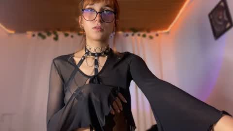  Naomi  online show from 06.11.26
