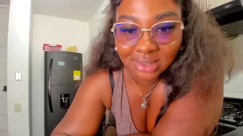 Nathalia King online show from 02.27.25