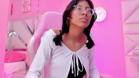naomi_sara online show from 09.08.25