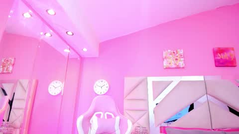 naomi_sara online show from 09.16.25